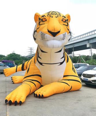 China Oxford Or PVC With Hot Selling Customized Outdoor Lighting Giant Inflatable LED Tiger Model Character for sale