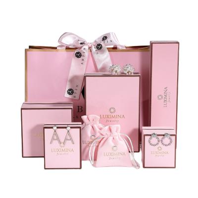 China Custom Logo Luxury Women Gift Box Packaging Jewelry Box And Bag Eco-friendly Sustainable For High-end Jewelry Store for sale