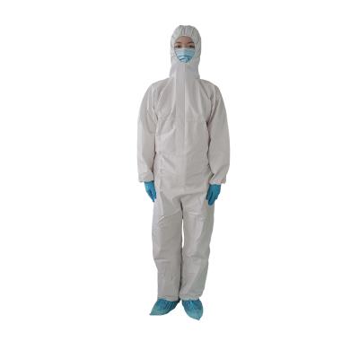 China 3Q Comfortable Disposable Professional Type 4/5 Coverall High Quality Breathable Isolation Machine Medical Surgical Gowns for sale