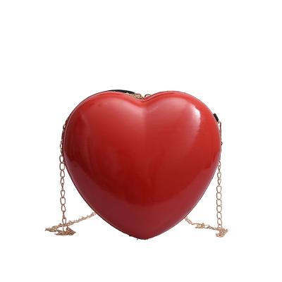 China 2021 Korean style cross-body Korean version small shoulder bag girl's love capsule chain sweet bag for sale