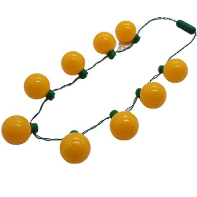 China Wholesale Plastic Lead Necklace Christmas Customs for sale