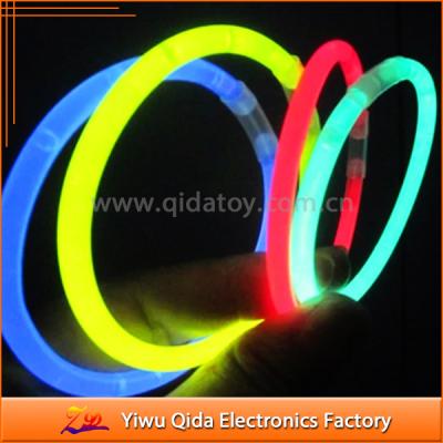 China Emergency Lighting Multi Color 200mm Glow Stick Bracelet for sale