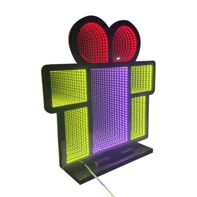 中国 LED インフィニティミラーライト 家庭装飾 室内装飾 ライト クリスマス装飾 イリュージョン 販売のため