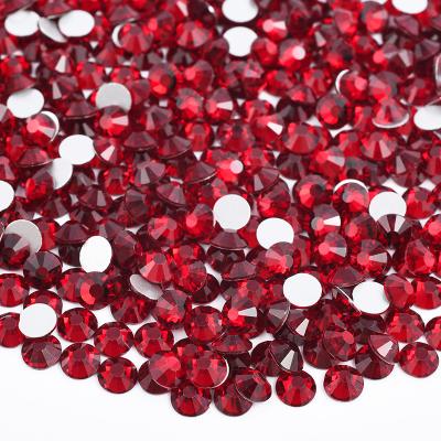 China Dark Siam Color Round Glass Crystal Rhinestones ss6 ss8 ss10 ss12 ss16 High Quality Not Hot Fix Flatback Applique For Clothing for sale