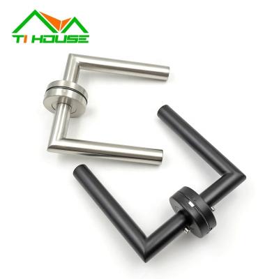 China Modern Door Accessories Stainless Steel Lever Handle Kitchen Door Handle Sliding Door Handle for sale