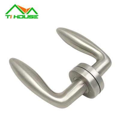 China Modern SS Round Hollow Brushed Nickel Finish Door Handles With Simple Design For Door Pull for sale