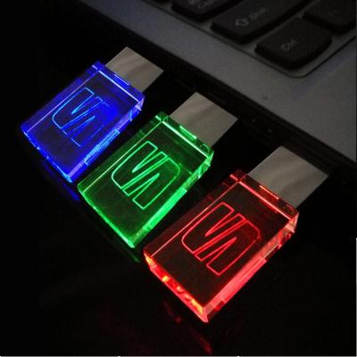 China YUQI Crystal LED light up memoria glow 2.0 3.0 usb crystal flashdrive 8GB 16GB usb drives usb flash memory stick custom flash hard disk drive for sale