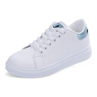 China Fashion trend comfortable lightweight sneakers relieve casual fashion white sports shoes for sale