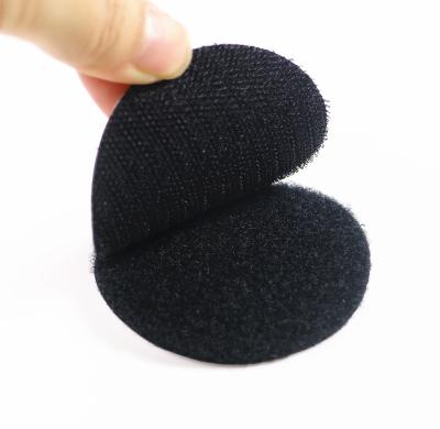 China 3/4 inch 20mm Viable Strong Sticky Self Adhesive Hook and Loop Dots Black White for sale