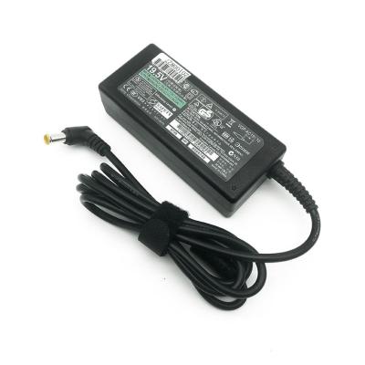 China 65W 19.5V3.3A 6.5*4.4MM LAPTOP Laptop Charger Notebook AC Power Adapter For SONY VAIO VGP-AC19V42/AC 19V37 for sale