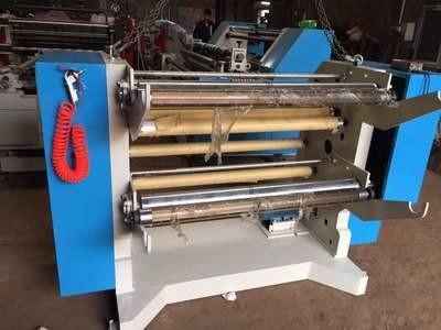 China Stretch Film Slitting And Rewinding Machine , Plastic Wrap Cutter 380 V High Precision for sale