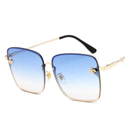 China Luxury bee sunglasses shades fashion sunglasses 2021 rimless square clear sunglasses small sunglass shades women fashion frameless suglasses for sale