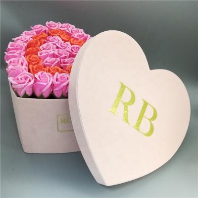 China Recyclable Heart Velvet Flower Boxes With Lovely Logo Gift Boxes For Wedding Or Birthday Packaging Rose for sale