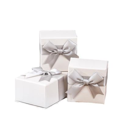 China Handmade Bowknot Nice Jewelry Set Paper Box for Ring Pendant Earring Gift Box for Christmas for sale