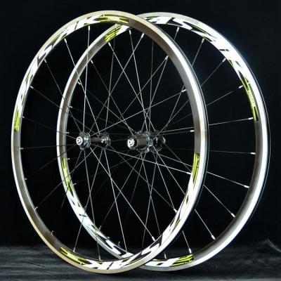 China Road Bicycles Bike Wheelset Road Bicycle Wheelset 700C Sealed Bearing Ultra Light Wheels Wheelset Rim 11 Speed ​​Support 1650g for sale