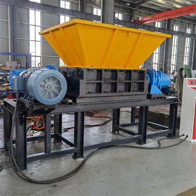 China Small Textile Fabric Foam Shredding Machine Double Shaft Waste Tire Granulator Machine for sale