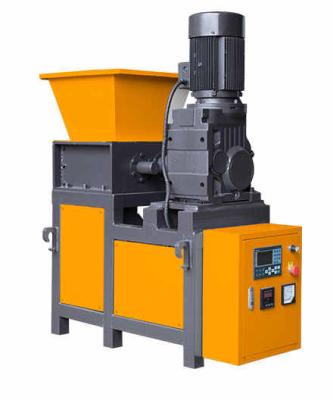 China CE Plastic Recycling Shredder Machine , Metal Tire Wood Pallet Waste Paper Crushing Machine for sale