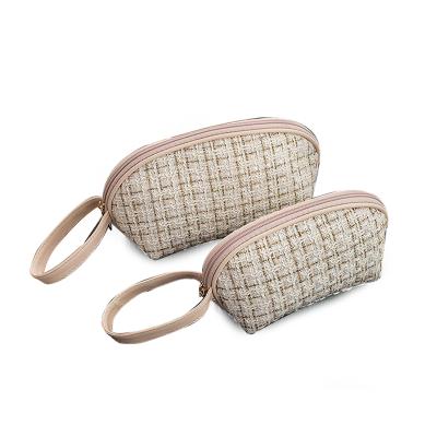 China Fashoion 2022 Hot Selling Fabric Cosmetic Pouch Beige Color Small Cute Canvas Cosmetic Bag Travel Cosmetic Pouch For Women for sale