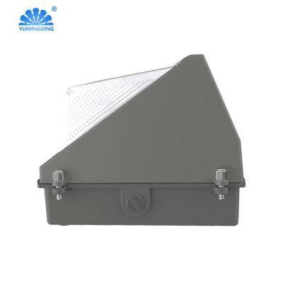 China Modern Waterproof Villa Garden Hotel Project Wall Lamp 120W LED LED Wall Light for sale