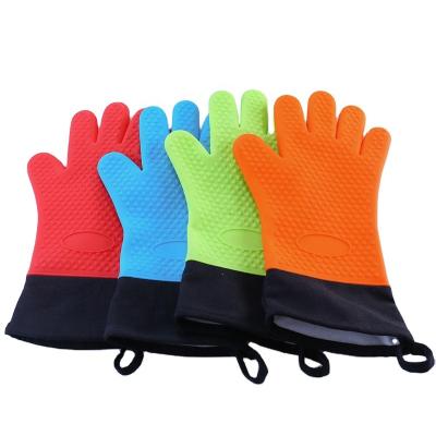 China Durable Heat Resistant Waterproof Non-slip Long Potholder Grilling Silicone Cooking Oven Gloves Mitt With Quilted Coating For BBQ for sale