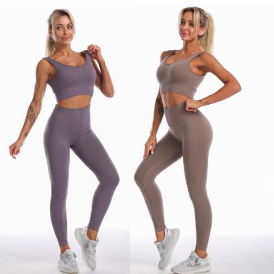 China 2022 New Arrival Breathable Wholesale Women's Seamless Yoga Wear Yoga Wear Shorts Set Rib Gym Sports Wear Fitness for sale