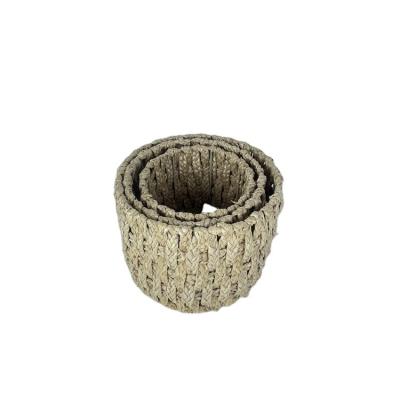 China Decorate 2022 new design 100%handmade corn husk round woven rope storage boxes trash baskets for sale