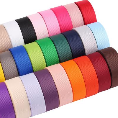 China Wholesale Grosgrain Ribbon Viable Items Solid Color 10mm 19mm 25mm 38mm 100 Yards Big Roll Polyester Ribbons for sale