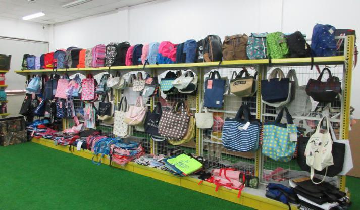 Verified China supplier - Pinghu Liangjie Suitcase & Bag Co., Ltd.