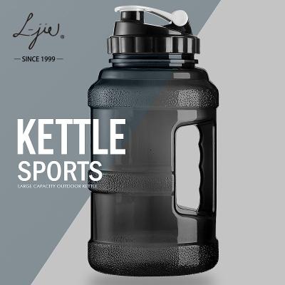 China Large Capacity 2.5L Gym Big Mouth Handle Portable Viable Free Fitness Jug BPA PP Outdoor Cold Water Bottle With Handle Kettle for sale