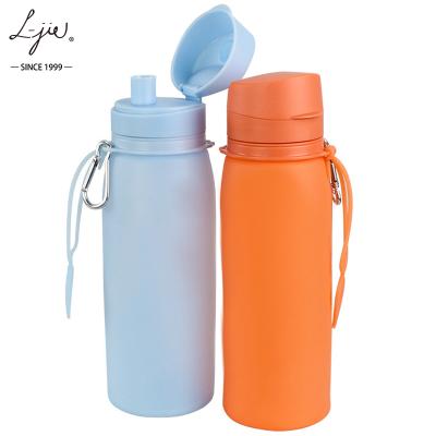 China Custom Viable 750ML BPA FREE Insulated Portable Sports Silicone Collapsible Water Bottles For Gym for sale