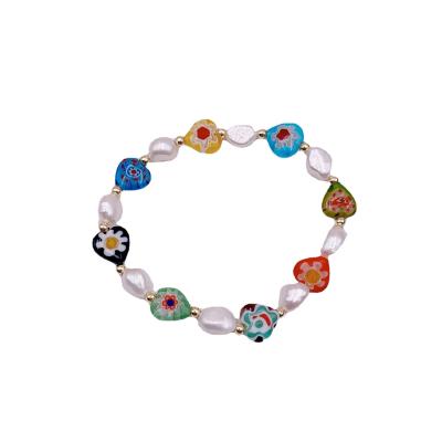 China CLASSIC Handmade Colorful Daisy Freshwater Bracelet Glass Bead Love Adjustable Bracelet for sale