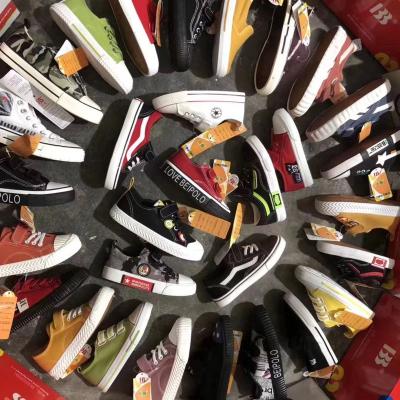 China Fashion Trend Wholesale 2022 Comfortable New Children's Shoes Colorful Running Shoes Boys' Sneakers Casual Shoes for sale