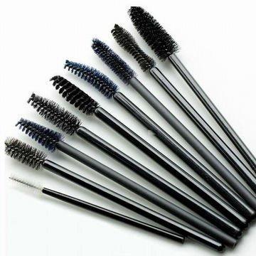 China Disposable Lash Brush 50 Pieces Bag Disposable Mascara Brush Hot Selling Mascara Wand Plastic for sale