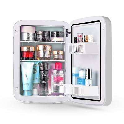 China DC 12V DC 20L Wholesale 20L Glass Door Car Fridge Mini Refrigerator Cosmetics For Skin Care for sale