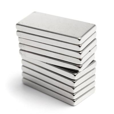 China Industrial Professional Magnet Supplier Customized Block Magnet Disc B20*10*3 Shape Various Strong Nickel Magnet Neodymium Plating Magnets for sale