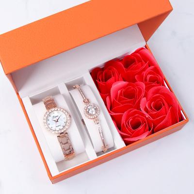 China 2021 Women Diamond Watch Jewelry Set Women Watches Gift Luxury Quartz Wristwatches For Girls Women Stainless Steel Band Girl Gift Set for sale