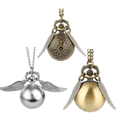 China Lovely Antique Snitch Ball Pocket Watch Kids Quartz Clock Oriented Necklace Pendant Pendant Watch With Sweater Chain Boy Girl Birthday Gifts for sale