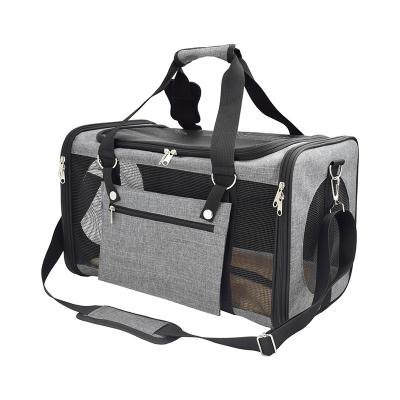 China Newly Design Viable Wholesale Pet Travel Bag Breathable Cat And Dog Carrier Bag For Outdoor for sale