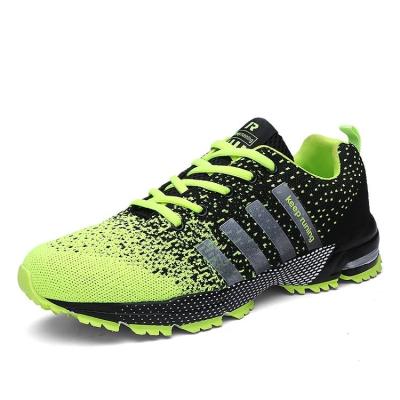 China Breathable Amazon hot sales Sports casual men's and women shoe couple models cushion running shoes for sale