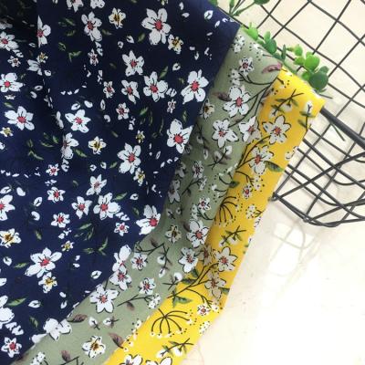 China Anti-Static Cotton Fabric Light Weight Breathable Comfortable Soft Comfortable Printing 100% Cotton For Dresses for sale