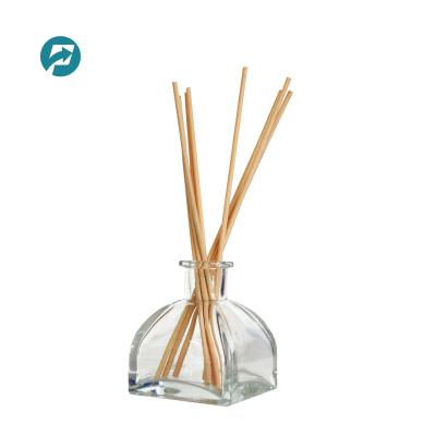 China Personal Care 100ml Reed Diffuser Glass Bottle For Aroma, Perfume Or Essential Oil for sale