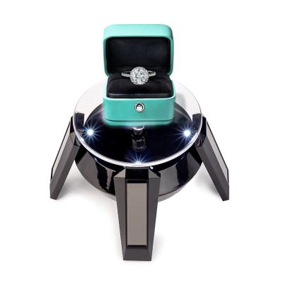 China ABS 360 Degree LED Solar Powered Jewelry 360 Rotating Dergee Display Stand for sale