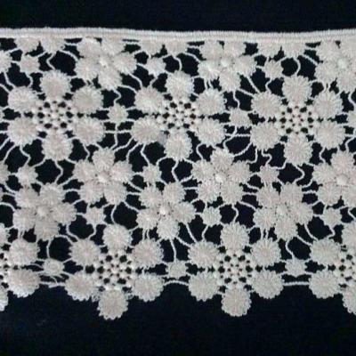 China Viable Wholesale Low Price Water Soluble Embroidery Lace For Garment for sale