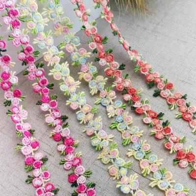 China Water Soluble Wholesale Multiple Colors Flower Embroidery Lace Trimming For Girl Clothes for sale