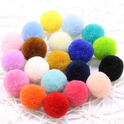 China Garment wholesale more colors 2CM pom pom ball for hat decoration for sale