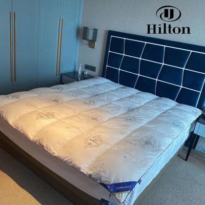 China Wholesale Hospital Home School Resorts Hotel Soft and Comfortable High End Weave DUCK Pattern Quilted Material Season Hotel Supplies Comforter Cotton Technology for sale