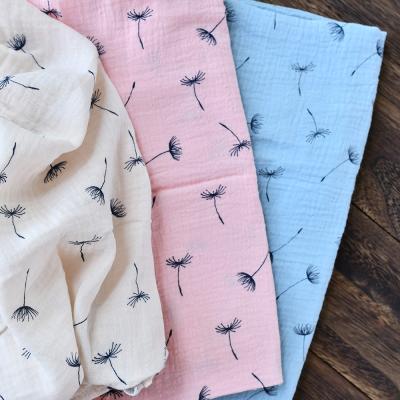 China Sustainable Woven Technics Crinkle Cotton Gauze Muslin Print Fabric For Baby Wrap for sale