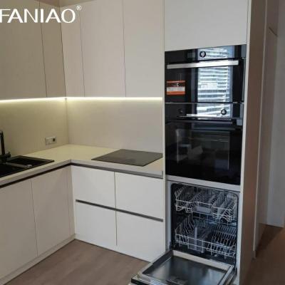 China Cabinetes de cocina para apartamentos para espacios pequeños Melamina para habitaciones de hoteles en venta