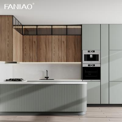 China Custom Factory Direct Modern White Traditional Modular Lacquer Finish Handless Plywood Kitchen Cabinets for sale