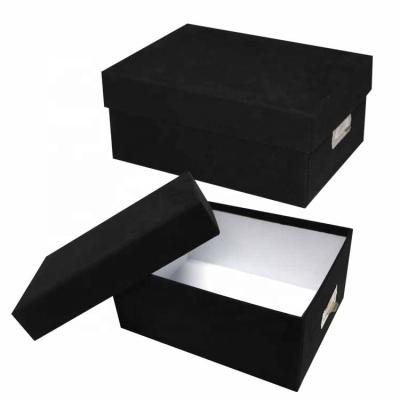 China Handmade Shoe Packaging Box Top And Bottom Packaging Box Gift Box With Lid for sale